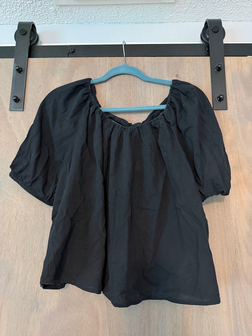 Black 100% Cotton Lightweight Breathable Gauzy Top Puff Sleeve Tie Back Large